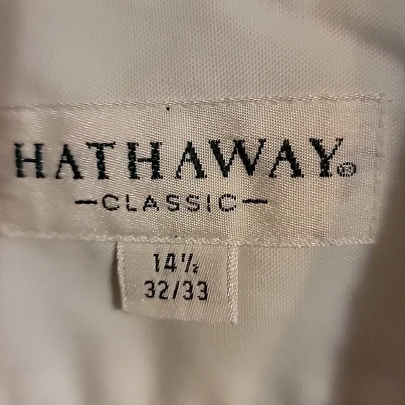 Button down - Picture 3 of 3